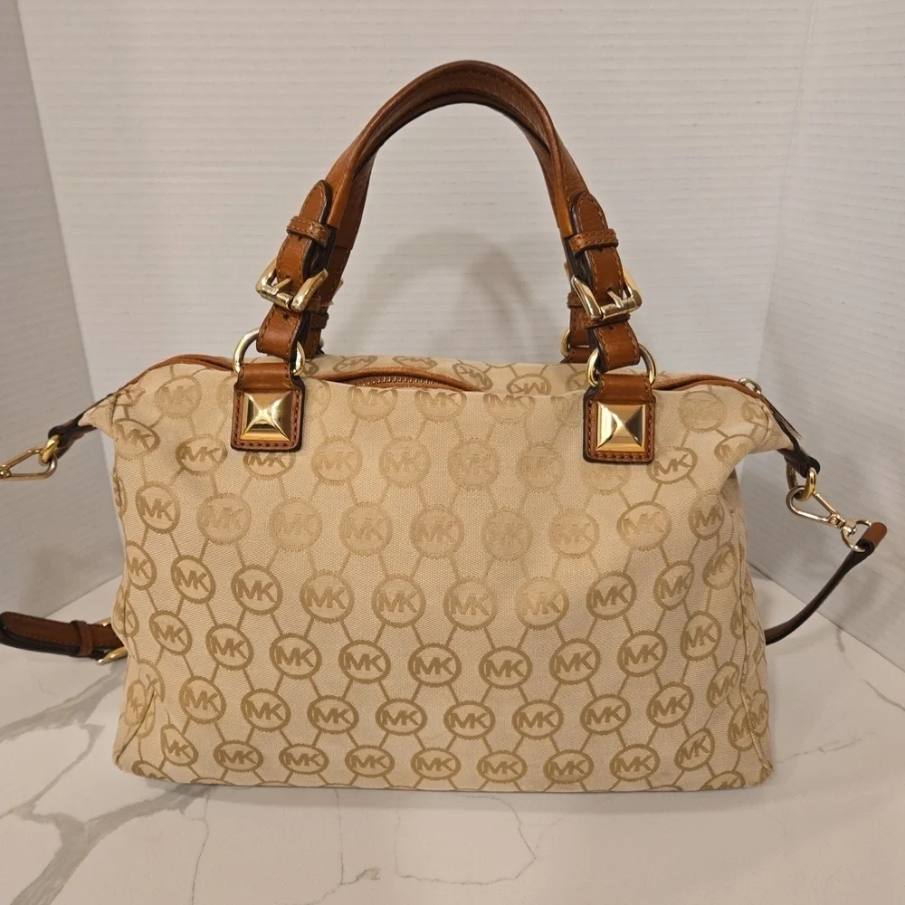 Michael Kors Calista Monogrammed Logo MK Handbag Crossbody Bag Brown